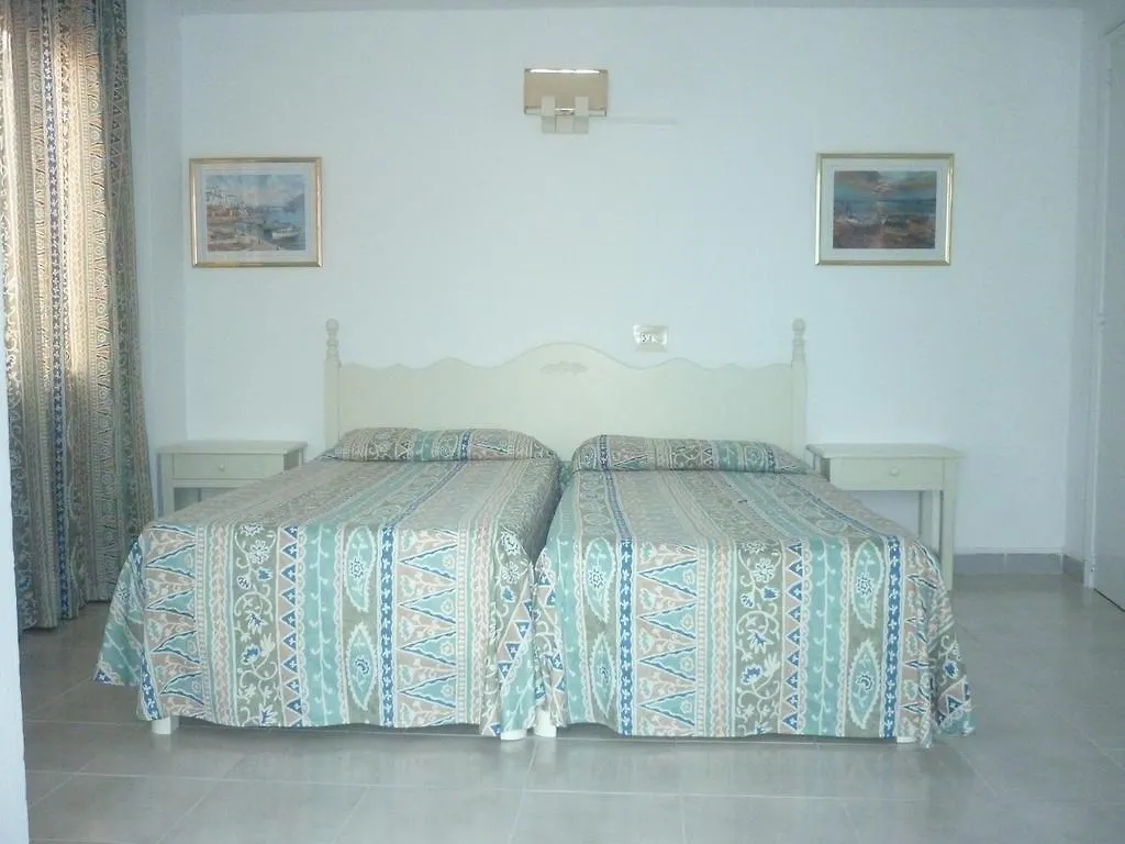 אל ארנל Apartamentos Jorbar ספרד