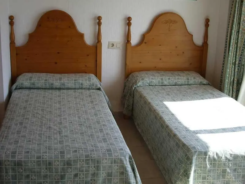 Апартаменты Apartamentos Jorbar Эл Аренал