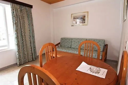 Apartamentos Jorbar Эл Аренал