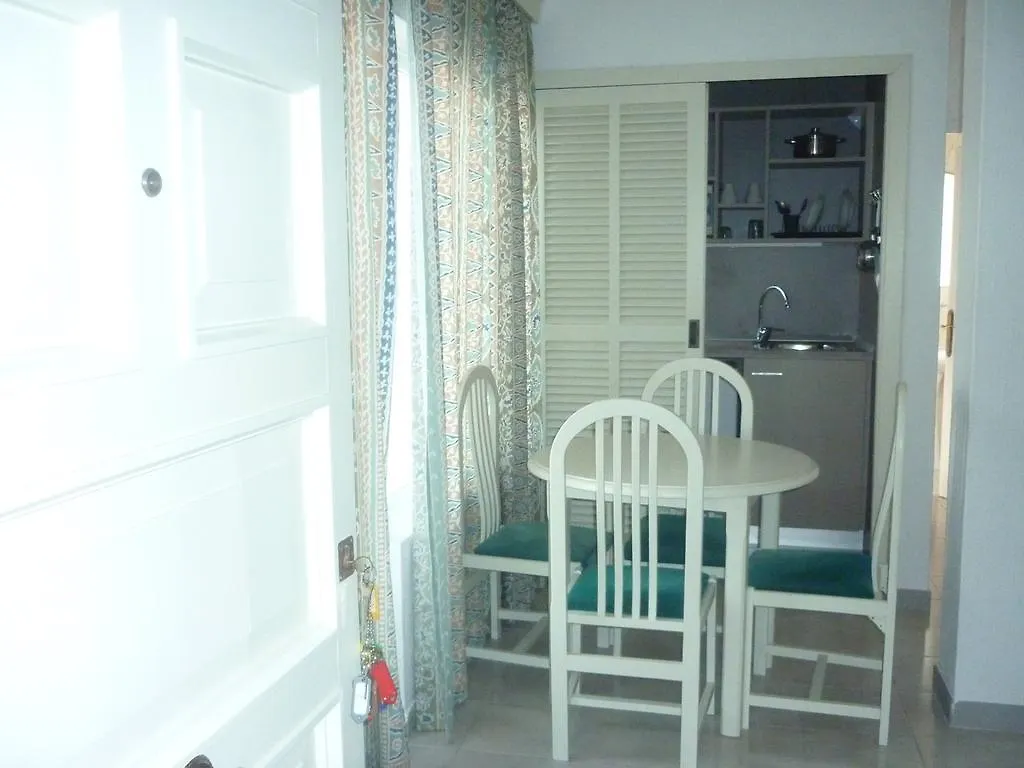 Διαμέρισμα Apartamentos Jorbar Ελ Αρενάλ